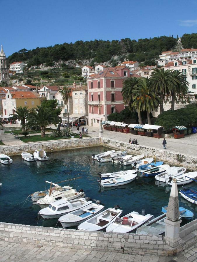 Hvar Attic Modern Design - Town Center With A Great View Хвар Экстерьер фото