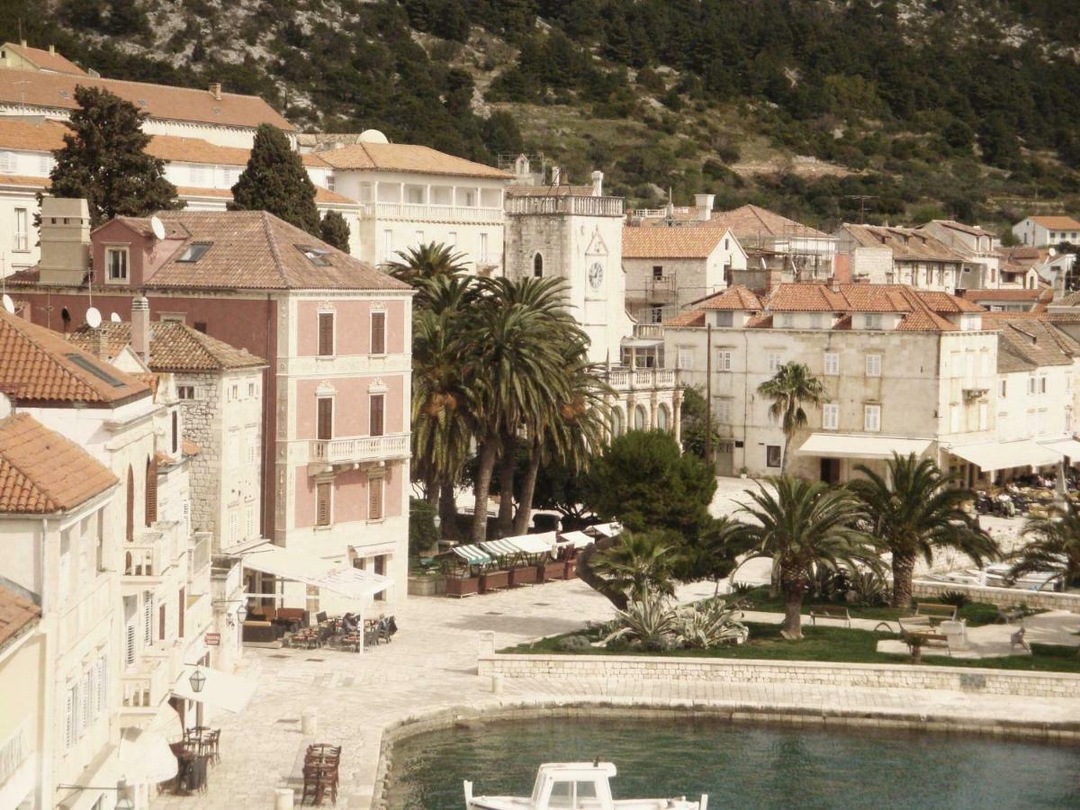 Hvar Attic Modern Design - Town Center With A Great View Хвар Экстерьер фото